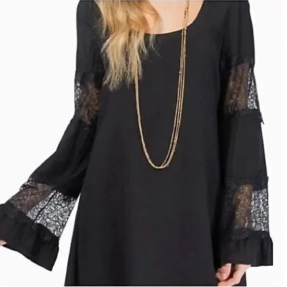 Tobi La Belle Black Flare Sleeve Lace Shift Dress XS Extra Small - Picture 3 of 10